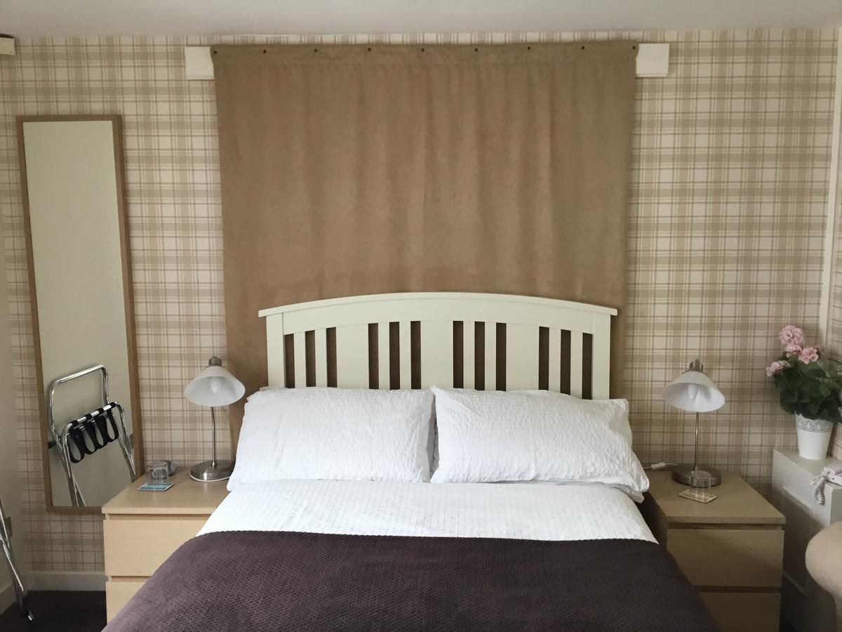 Ingleneuk Bed And Breakfast EDI Buitenkant foto